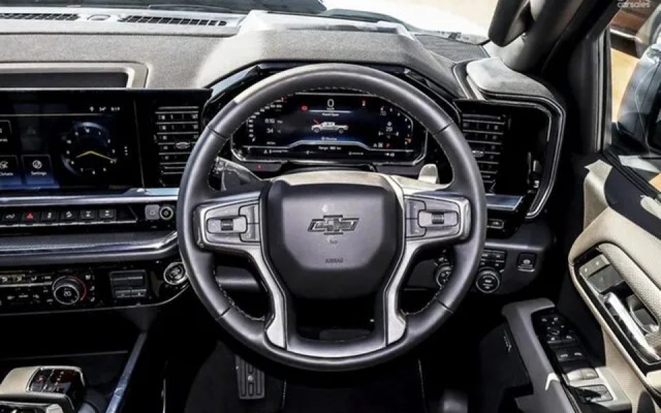 2025 Chevrolet Silverado T1 MY25 1500 ZR2 Pickup Crew Cab W/Tech Pack Summit White 10 Speed