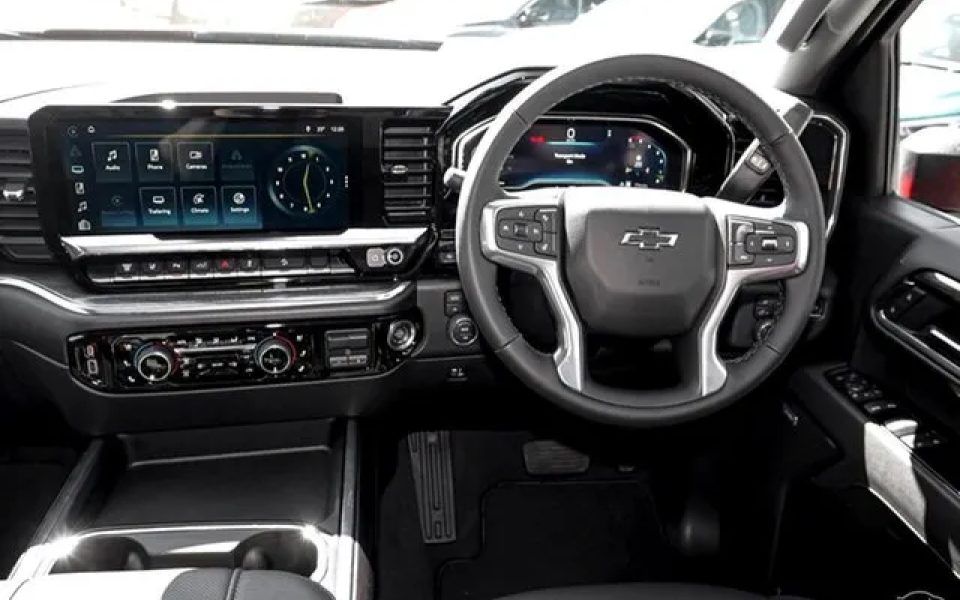 SILVERADO 2500 HD LTZ PREMIUM 6.6L T/D V8 10Spd