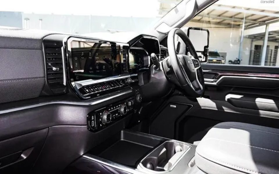 SILVERADO 2500 HD LTZ PREMIUM 6.6L T/D V8 10Spd