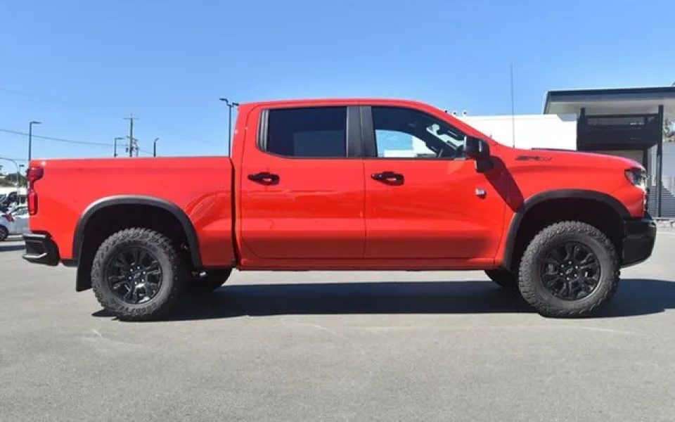 2026 Chevrolet Silverado T1 MY26 1500 ZR2 Pickup Crew Cab W/Tech Pack Radiant Red 10 Speed Automatic