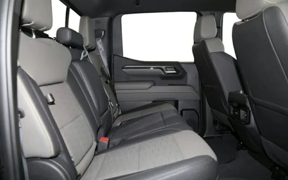 2026 Chevrolet Silverado T1 MY26 1500 ZR2 Pickup Crew Cab W/Tech Pack Sterling Grey 10 Speed