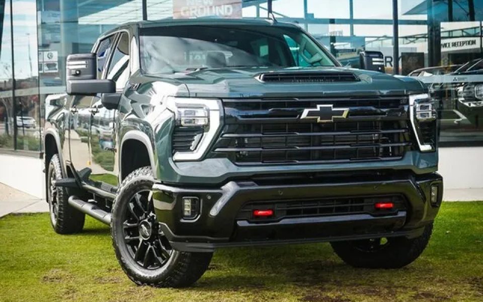 2026 Chevrolet Silverado HD T1 MY26 LTZ Premium Pickup Crew Cab W/Tech Pack Cypress Grey 10 Speed