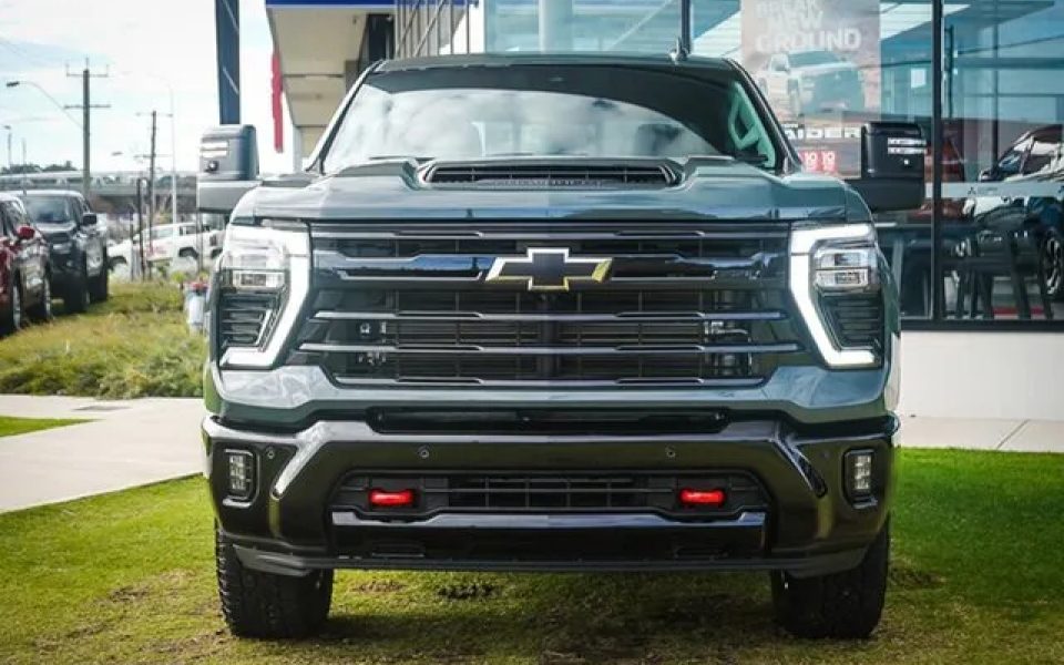 2026 Chevrolet Silverado HD T1 MY26 LTZ Premium Pickup Crew Cab W/Tech Pack Cypress Grey 10 Speed