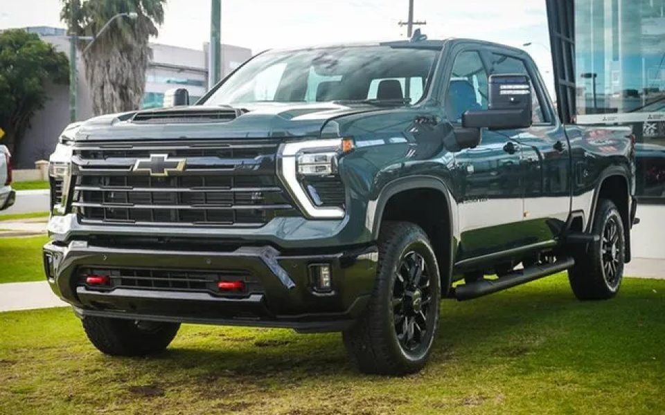 2026 Chevrolet Silverado HD T1 MY26 LTZ Premium Pickup Crew Cab W/Tech Pack Cypress Grey 10 Speed