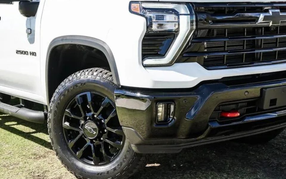 2025 Chevrolet Silverado HD T1 MY26 LTZ Premium Pickup Crew Cab W/Tech Pack Summit White 10 Speed