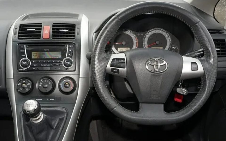 2012 Toyota Corolla ZRE152R MY11 Ascent Sport Red 6 Speed Manual Hatchback