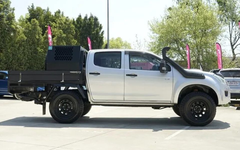 2016 Isuzu D-MAX MY15 LS-M Crew Cab Silver 5 Speed Manual Utility