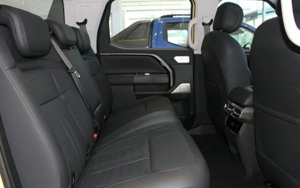 2026 LDV Terron 9 EKK1C Evolve AWD Blanc White 8 Speed Sports Automatic Utility
