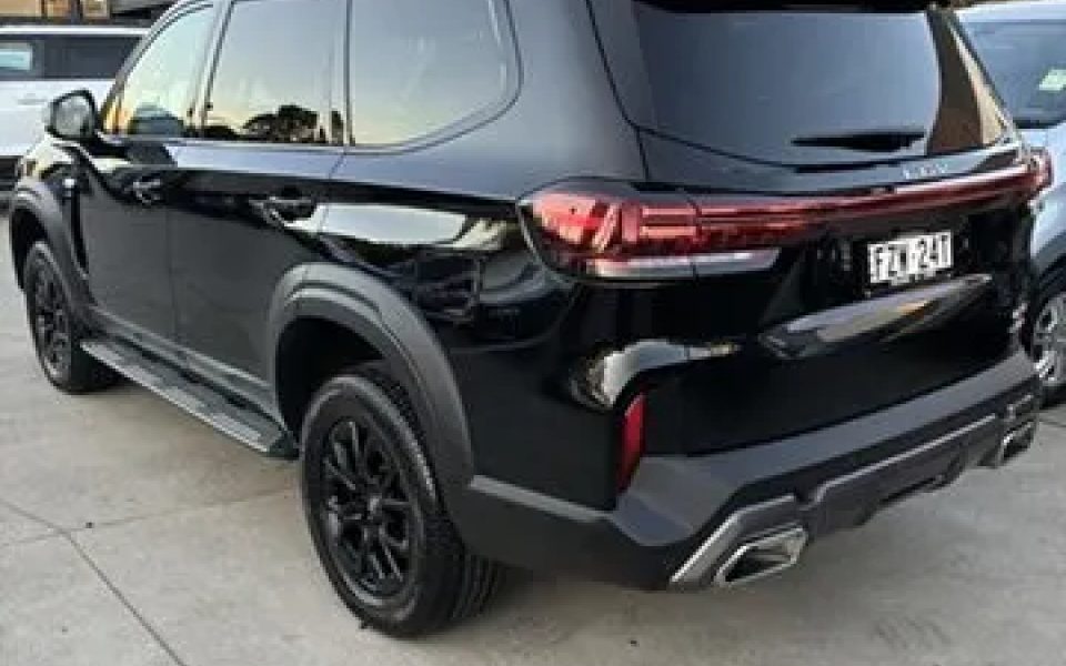 2026 LDV D90 SV9A MY25 Executive Metal Black 8 Speed Sports Automatic Wagon