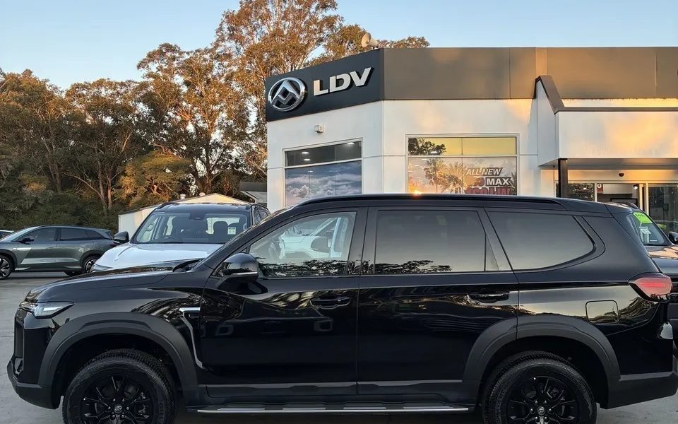 2026 LDV D90 SV9A MY25 Executive Metal Black 8 Speed Sports Automatic Wagon