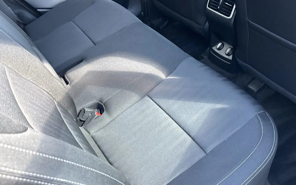 2021 Kia Sportage QL PE MY21 S (FWD) Wagon $21,989 Excluding Government Charges ~$93 Cost to fill at $1.50/L ~784km Average per tank Fuel Type Petrol Fuel Efficiency 7.9L / 100km Transmission Automatic Odometer 100,721 kms Used Vehicle $21,989 Excluding G