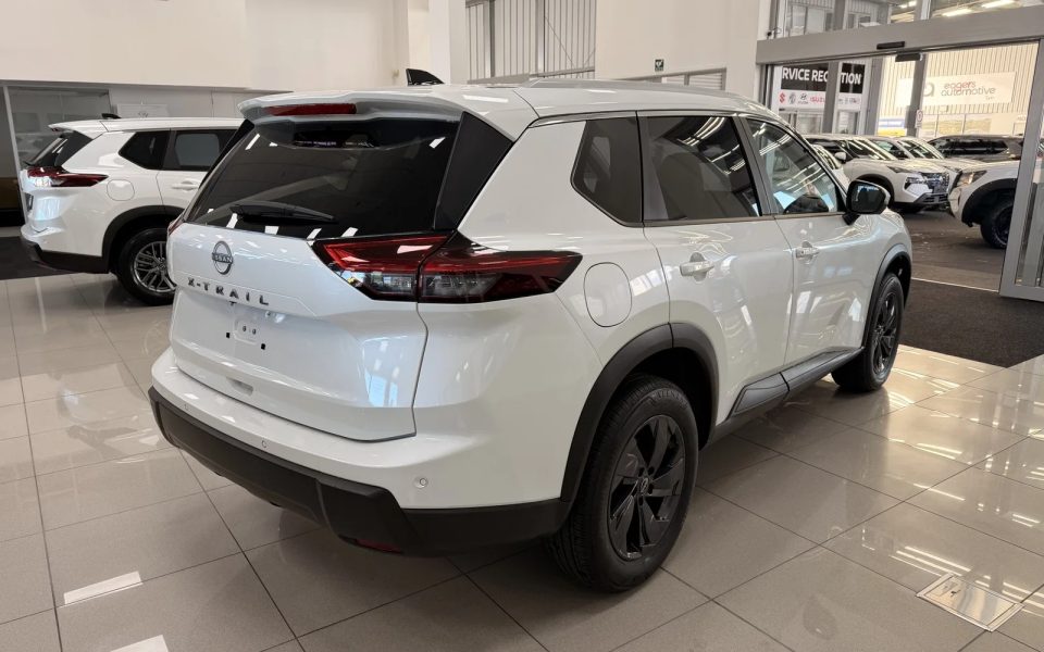 2026 Nissan X-Trail St-L 2.5P/Cvt