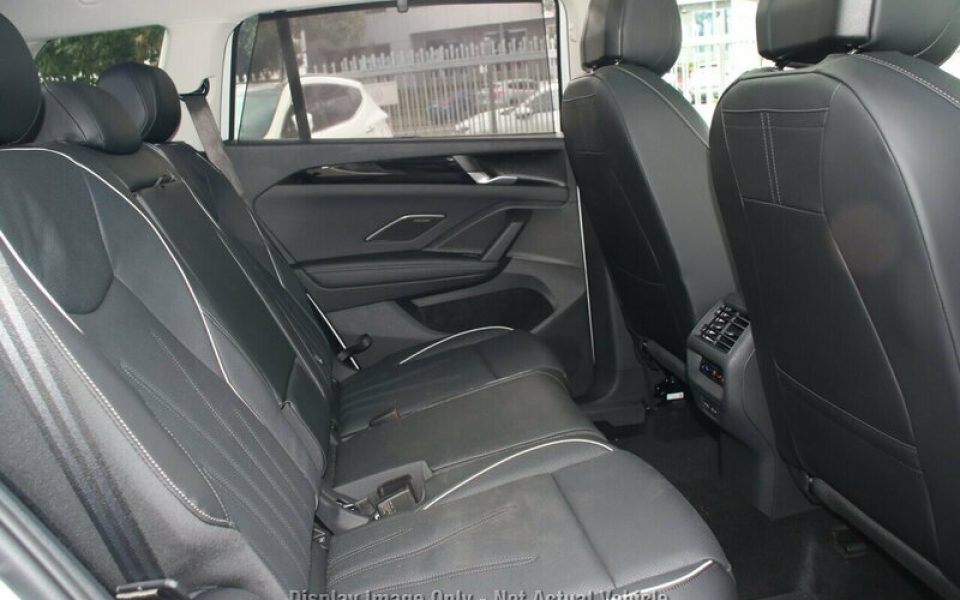 2026 Volkswagen Tayron 150TSI Elegance DSG 4MOTION Wagon (Night Shade Blue Metallic) New Car