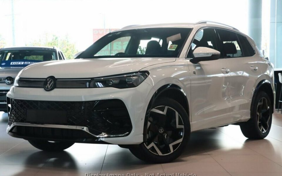 2026 Volkswagen Tiguan 150TSI R-Line DSG 4MOTION Wagon (Pure White) New Car