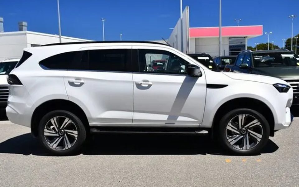 2026 Isuzu MU-X RJ MY25.5 LS-T Rev-Tronic Mineral White 8 Speed Sports Automatic Wagon