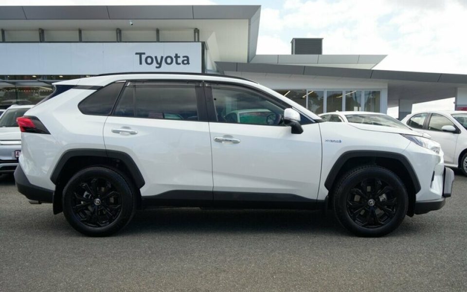 2024 Toyota RAV4 Cruiser eFour Wagon (Frosted White) Used Car
