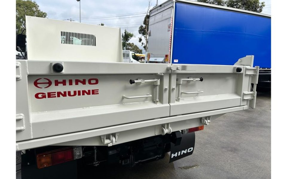 2026 Hino 300 Series 616 Tipper Pro Tipper (White)