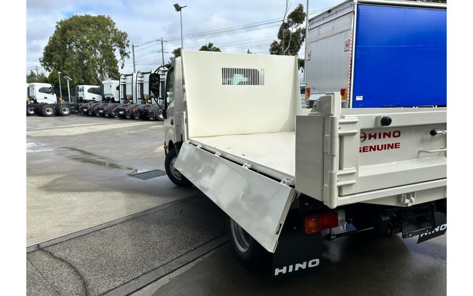2026 Hino 300 Series 616 Tipper Pro Tipper (White)