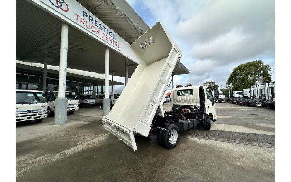 2026 Hino 300 Series 616 Tipper Pro Tipper (White)