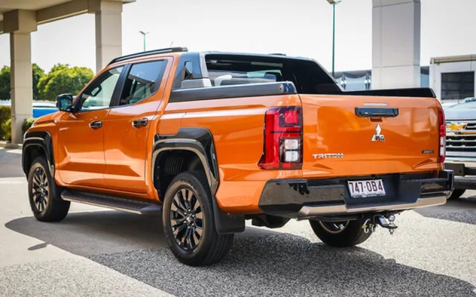 2025 Mitsubishi Triton MV MY25 GSR Pick-up Double Cab 4x4 Orange 6 Speed Sports Automatic Utility