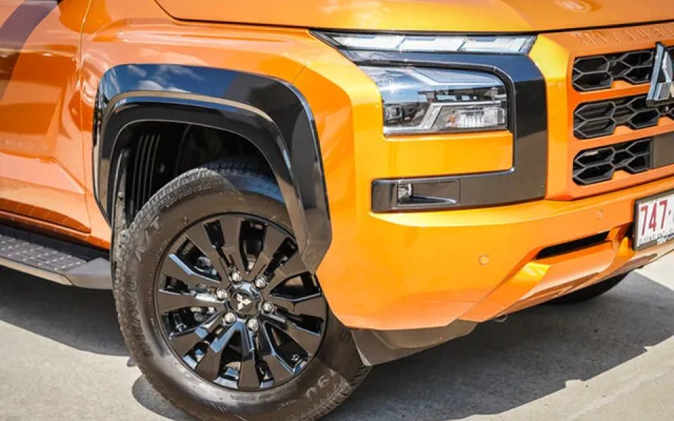 2025 Mitsubishi Triton MV MY25 GSR Pick-up Double Cab 4x4 Orange 6 Speed Sports Automatic Utility