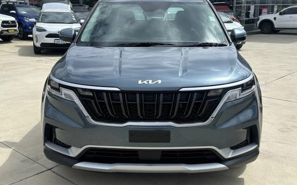 2023 KIA CARNIVAL S