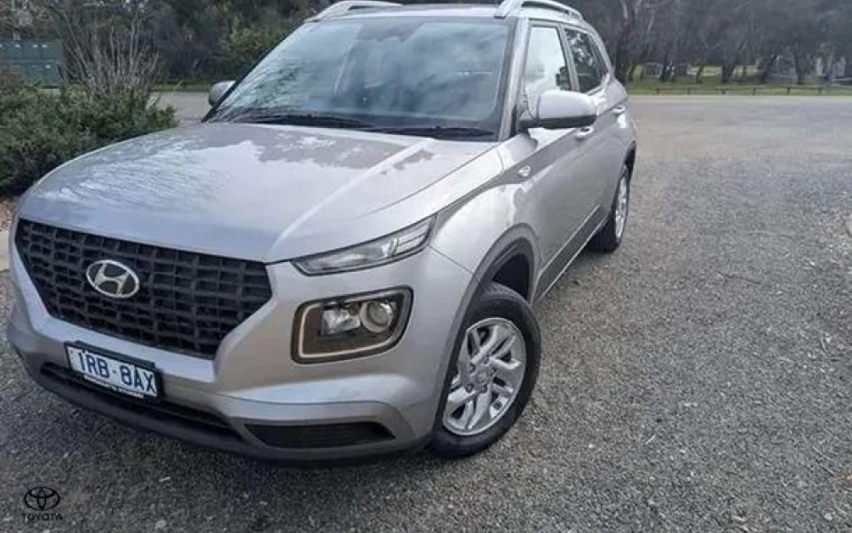 2025 Hyundai Venue Base