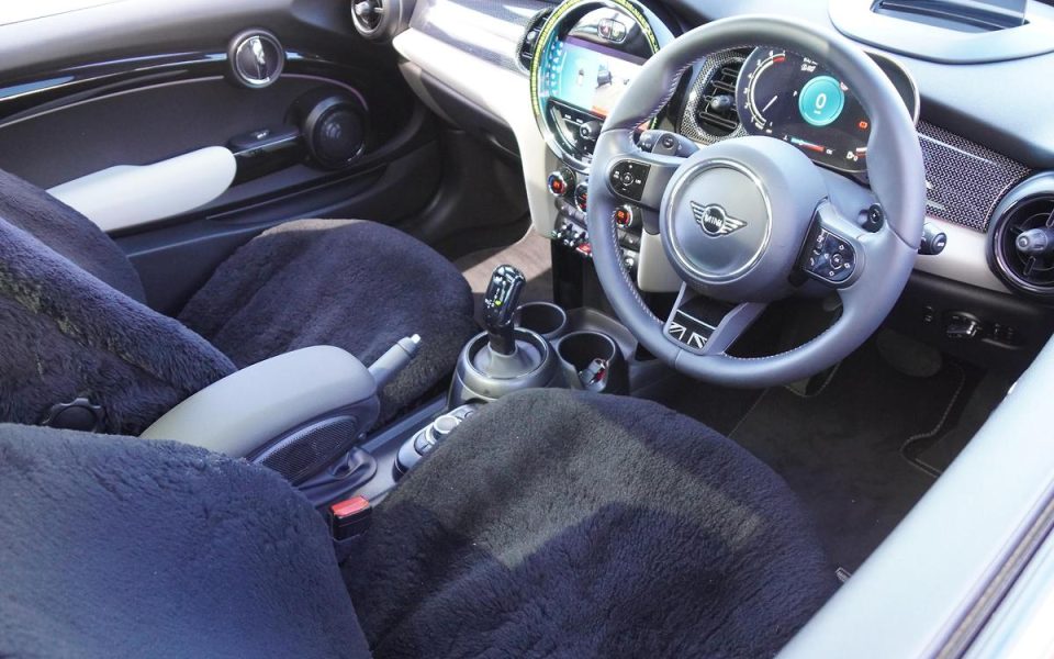 2024 MINI Hatch Cooper S MINI Yours Hatch