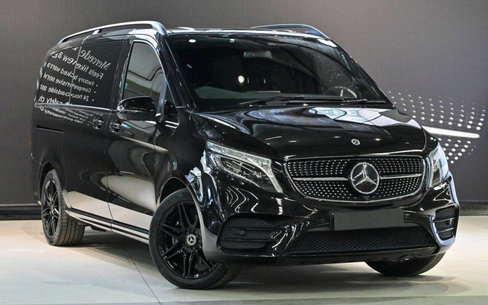 2022 Mercedes-Benz V-Class V300 d AMG Avantgarde Medium Wheelbase Auto