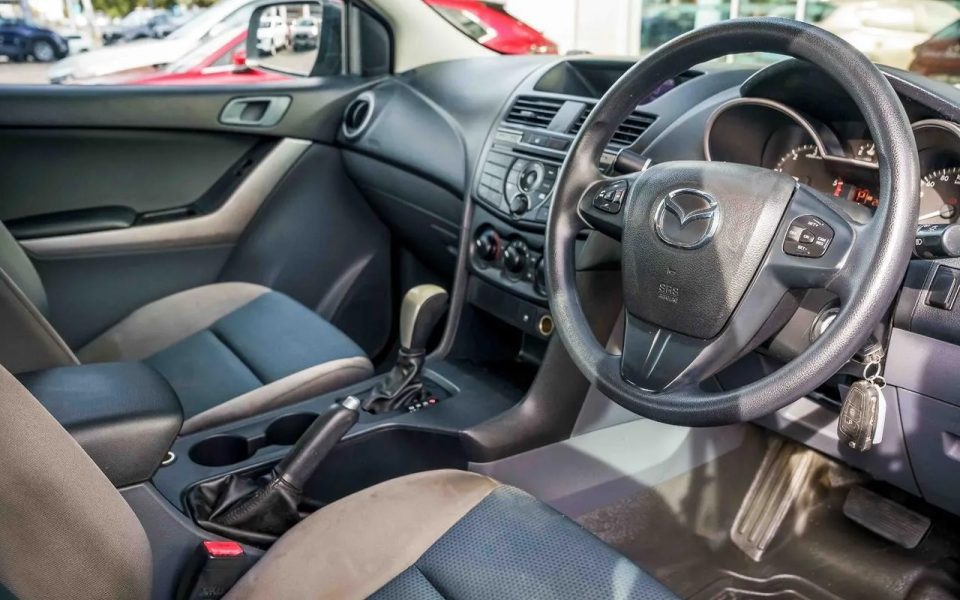 2017 Mazda BT-50 UR0YG1 XT 4x2 Hi-Rider Aluminium 6 Speed Sports Automatic Utility