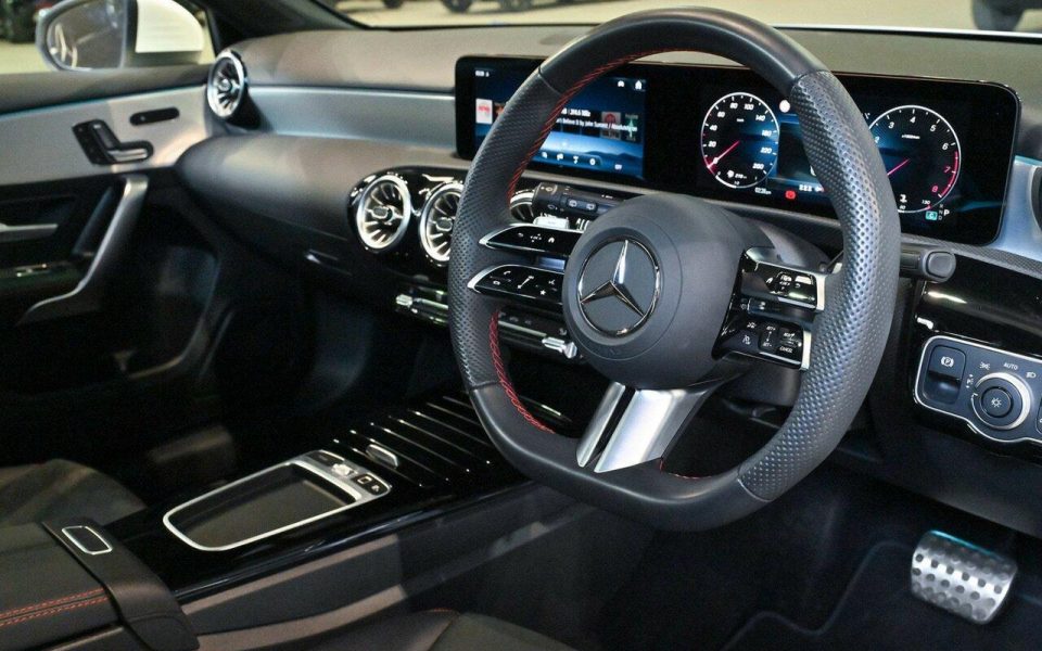 2025 Mercedes-Benz A-Class A200 Auto