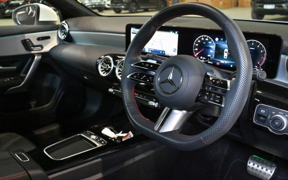 2025 Mercedes-Benz A-Class A200 Auto