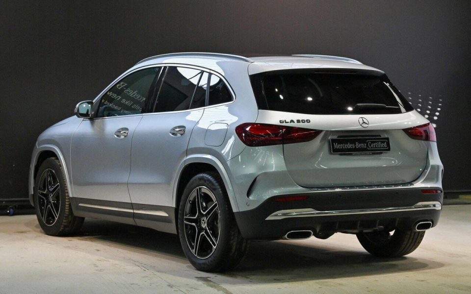 2025 Mercedes-Benz GLA-Class GLA200 Auto