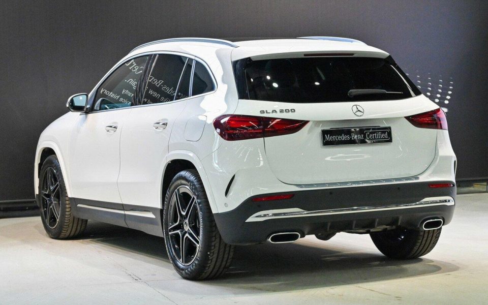 2026 Mercedes-Benz GLA-Class GLA200 Auto