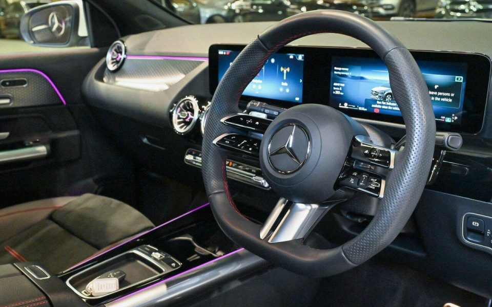 2026 Mercedes-Benz GLA-Class GLA200 Auto