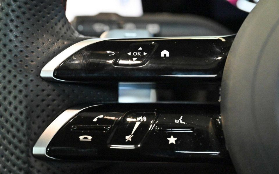 2025 Mercedes-Benz GLA-Class GLA200 Auto