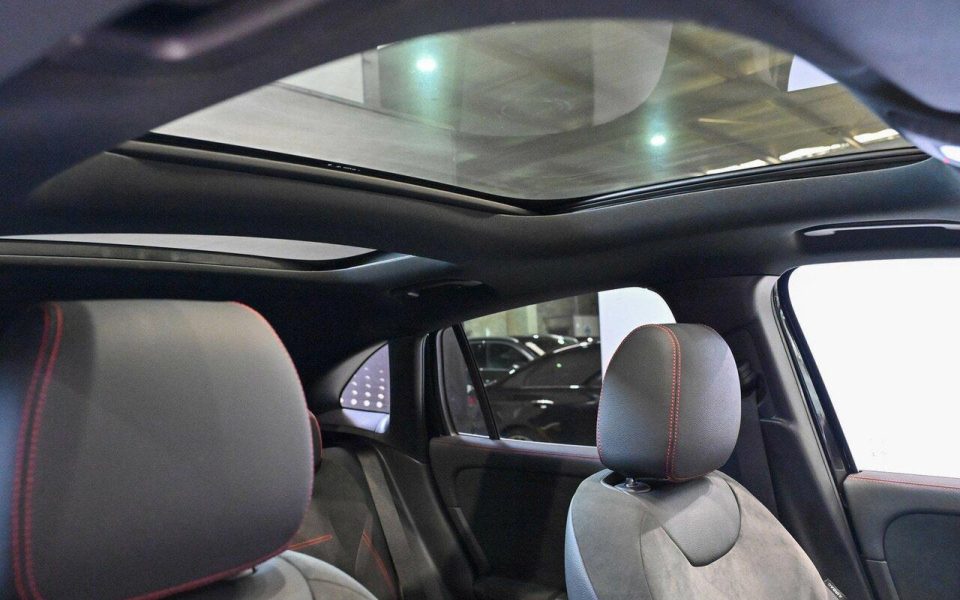2025 Mercedes-Benz GLA-Class GLA200 Auto