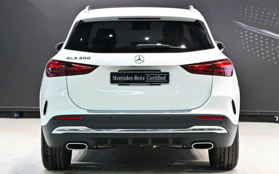 2026 Mercedes-Benz GLA-Class GLA200 Auto