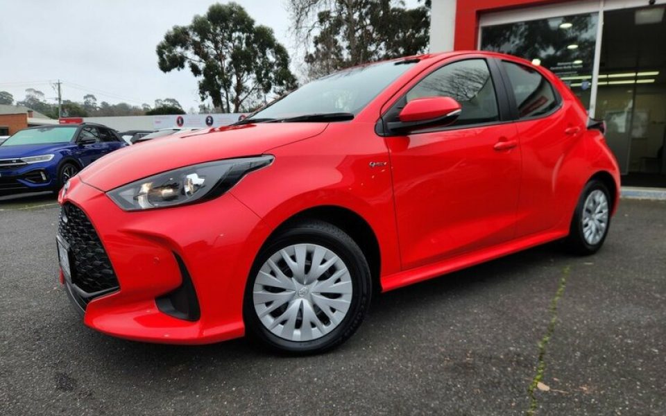 2025 Toyota Yaris Ascent Sport Hybrid Hatchback (Coral Rose) Used Car
