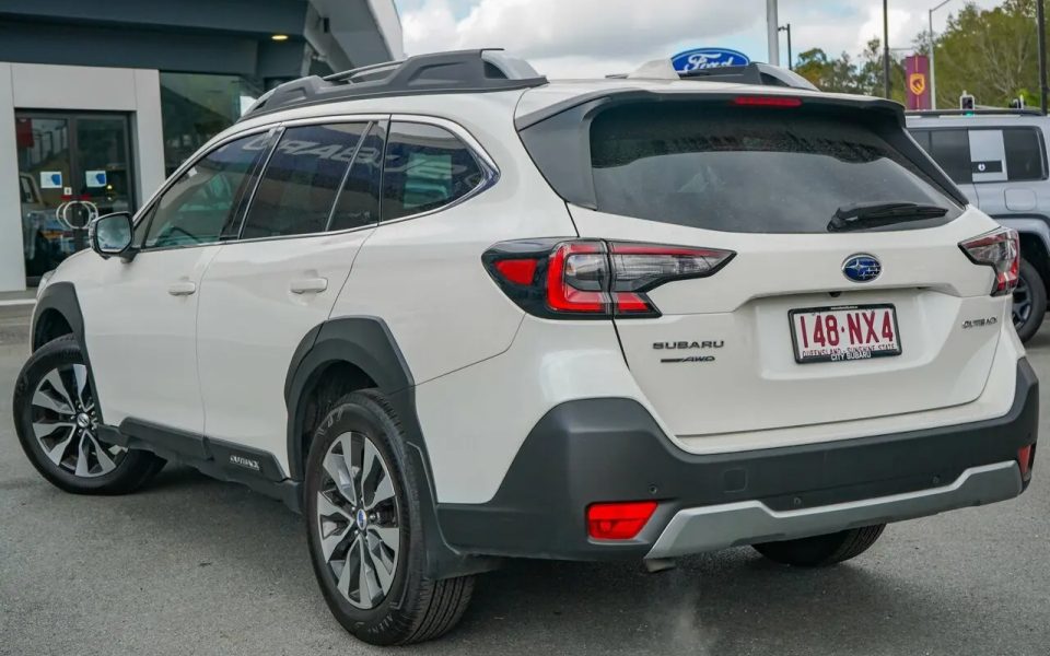 2024 Subaru Outback B7 MY25 AWD Touring CVT White 8 Speed Constant Variable Wagon