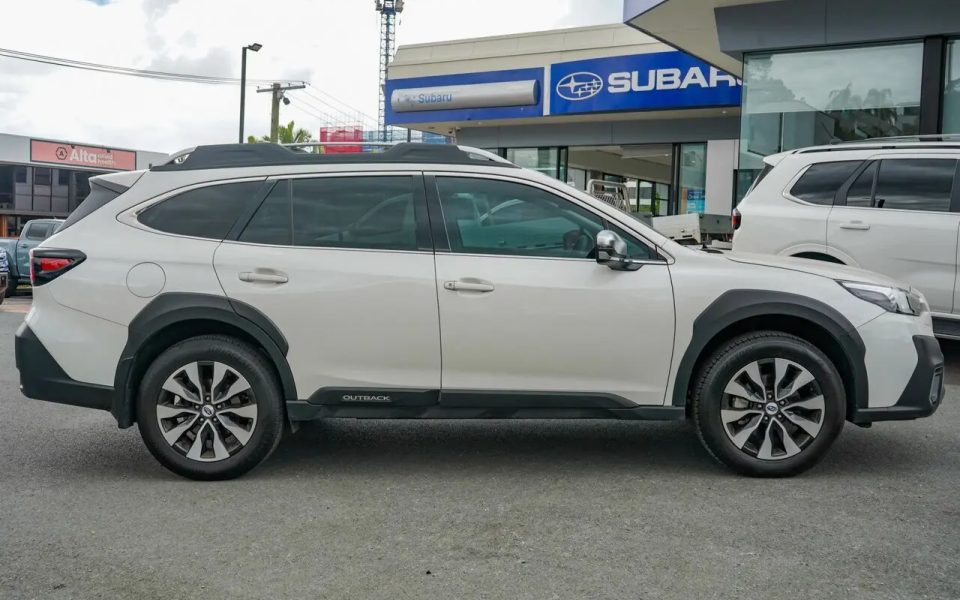 2024 Subaru Outback B7 MY25 AWD Touring CVT White 8 Speed Constant Variable Wagon
