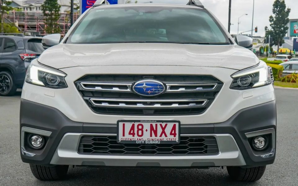 2024 Subaru Outback B7 MY25 AWD Touring CVT White 8 Speed Constant Variable Wagon