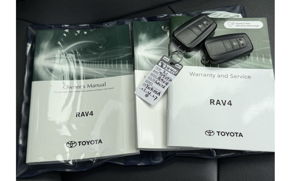 2021 Toyota RAV4 Cruiser MXAA52R