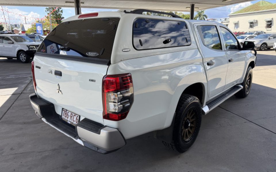 2019 MITSUBISHI TRITON GLX ADAS (4x4)