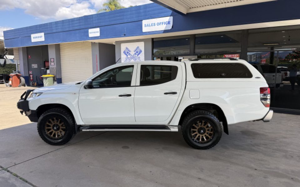 2019 MITSUBISHI TRITON GLX ADAS (4x4)