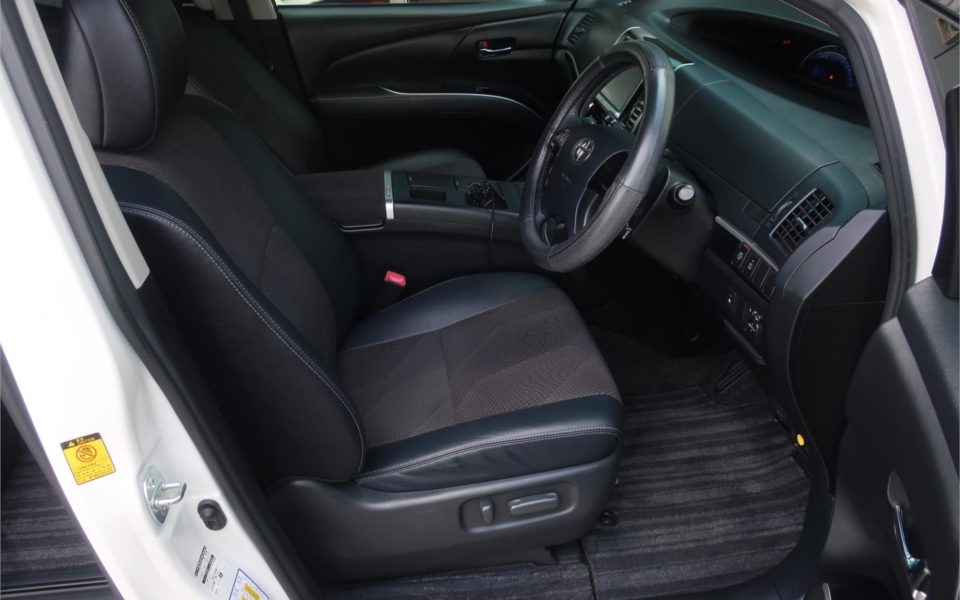 2014 TOYOTA ESTIMA AERAS HYBRID 7 SEATS 3