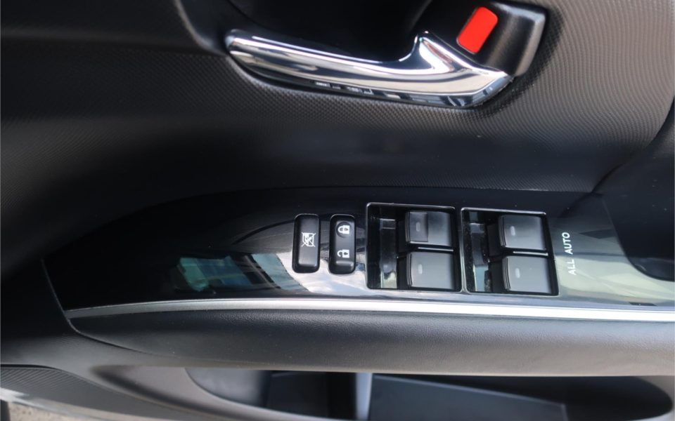 2014 TOYOTA ESTIMA AERAS HYBRID 7 SEATS 3