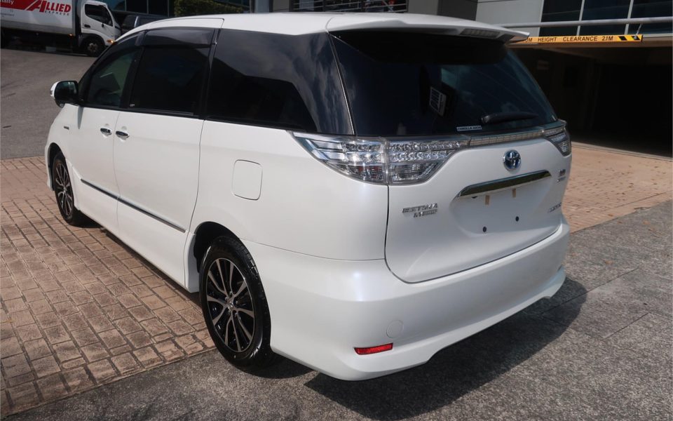2014 TOYOTA ESTIMA AERAS HYBRID 7 SEATS 3