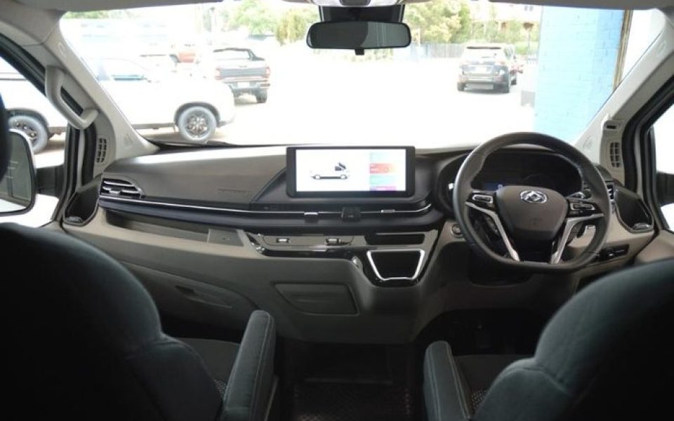 2024 LDV Deliver 7