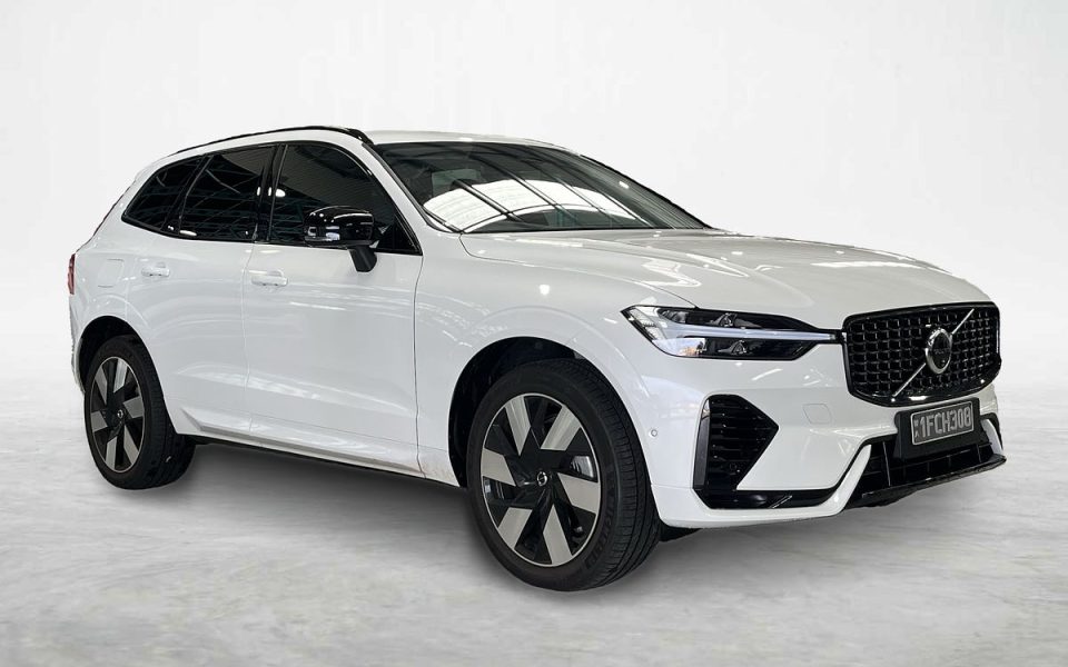 2024 Volvo XC60 Plus T8 Plug-In Hybrid